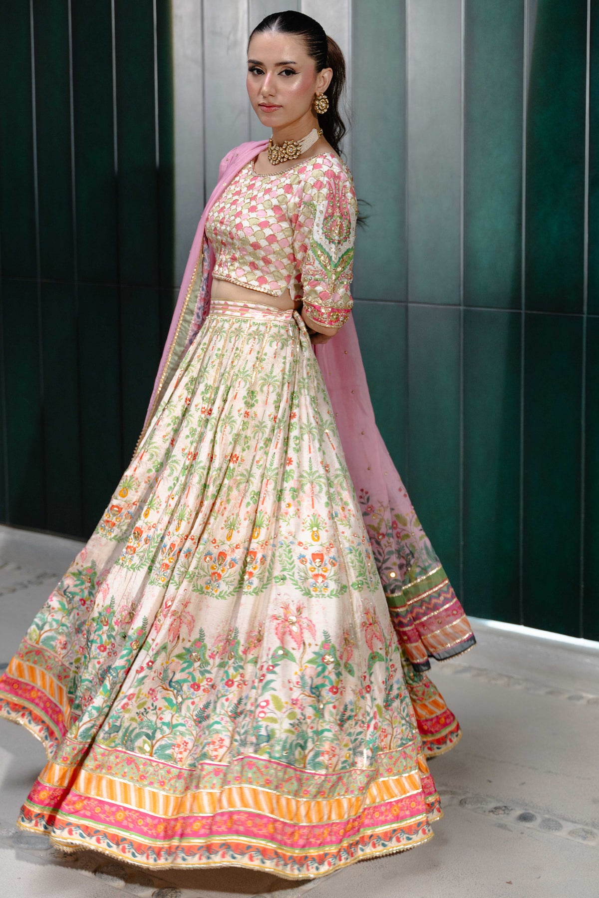 Oasis lehenga — 2