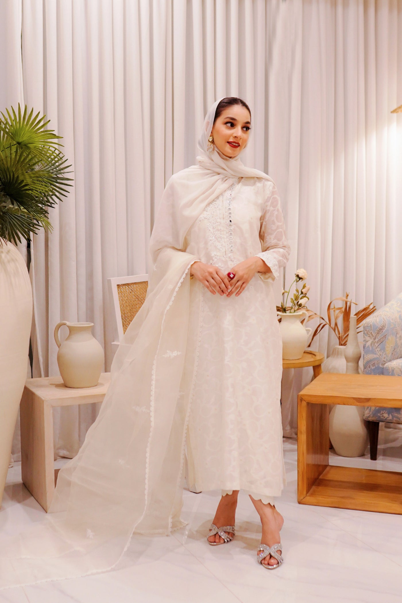 Noor — 1