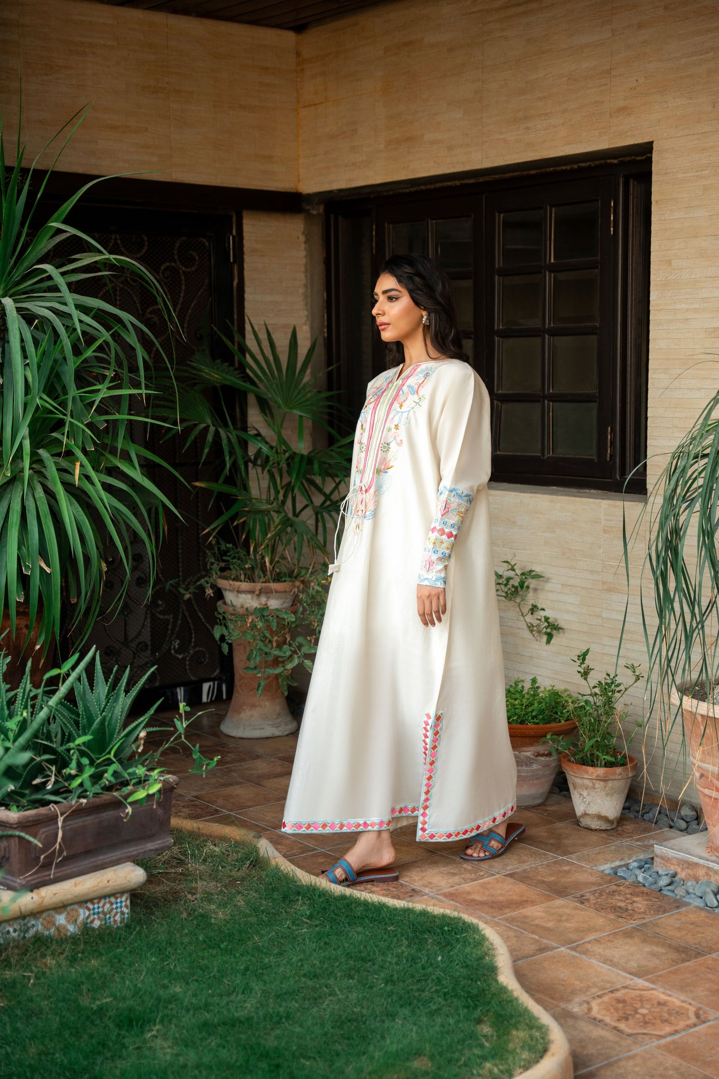 Rangeen Ensemble Kaftan — 3