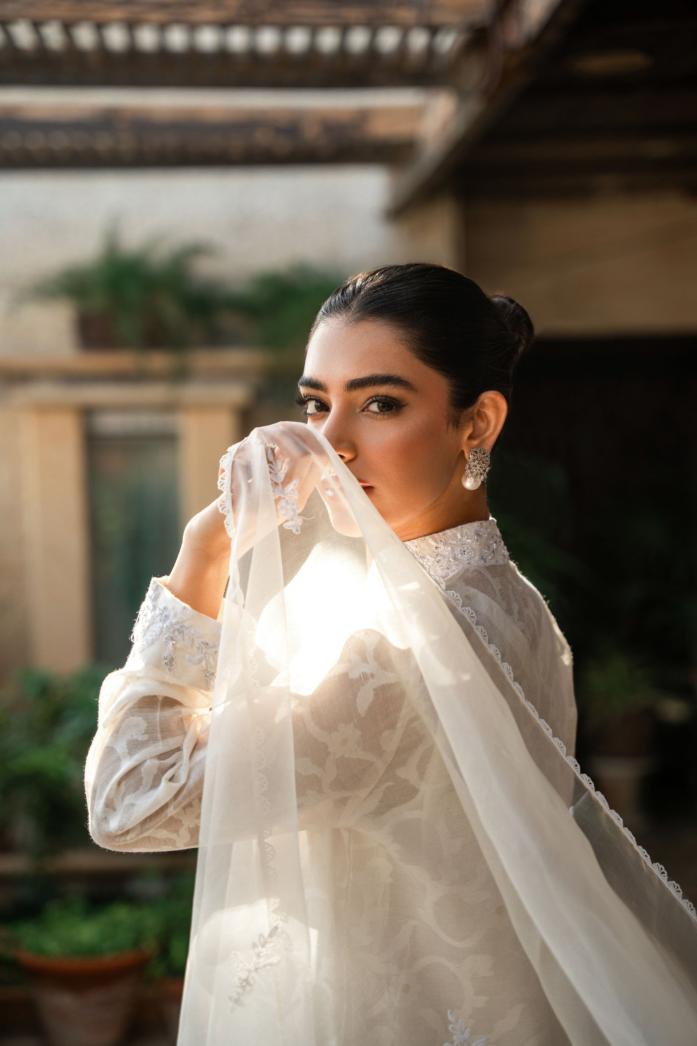 Noor — 5