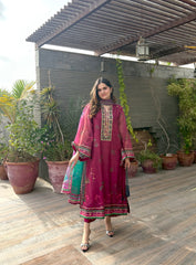 BERRY PINK