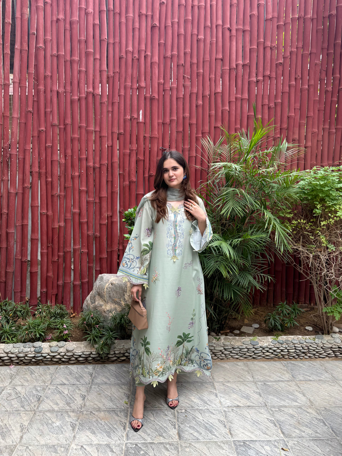 MISTY DUPATTA