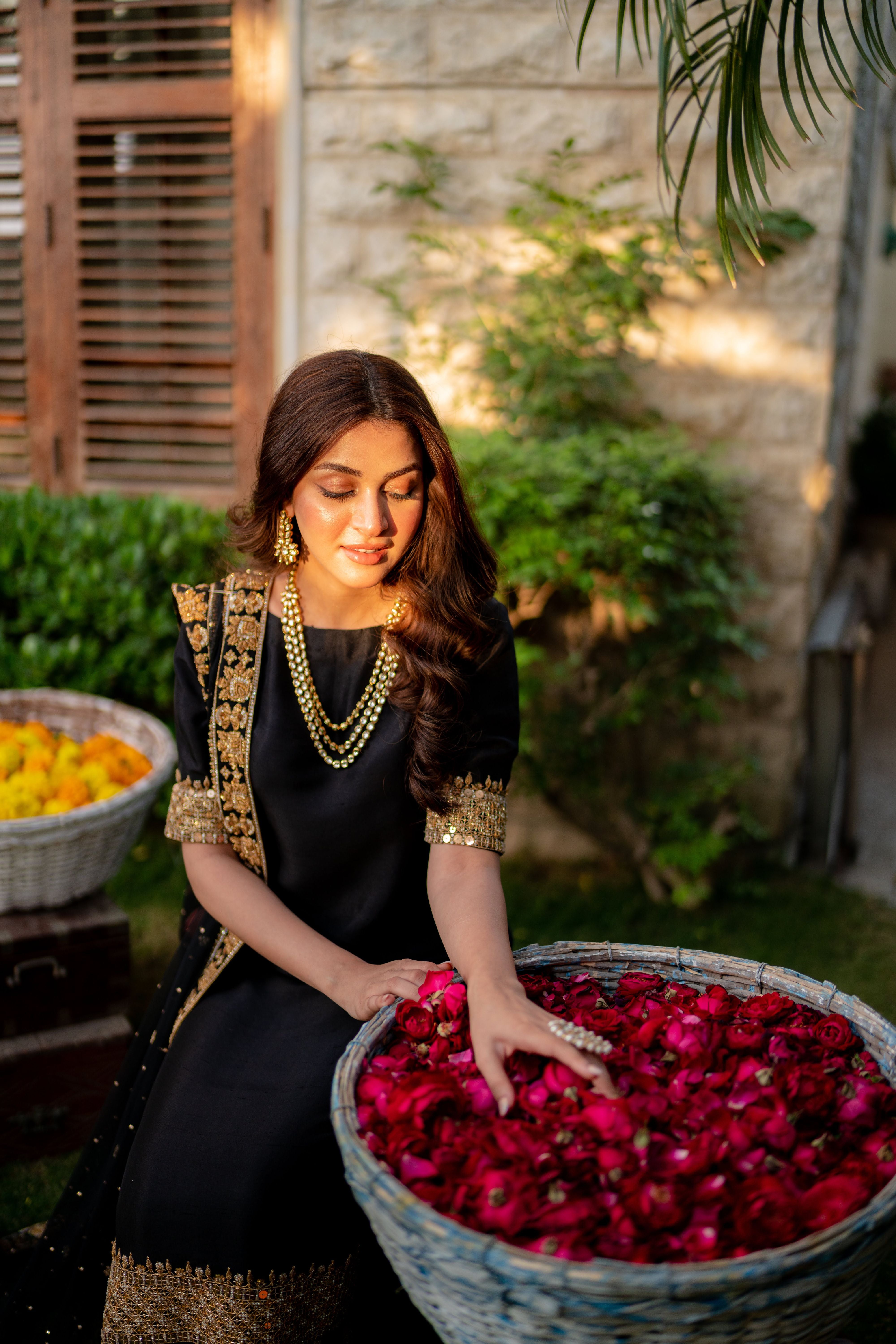 Raat Ki Rani - Ghar Ki Mehak
