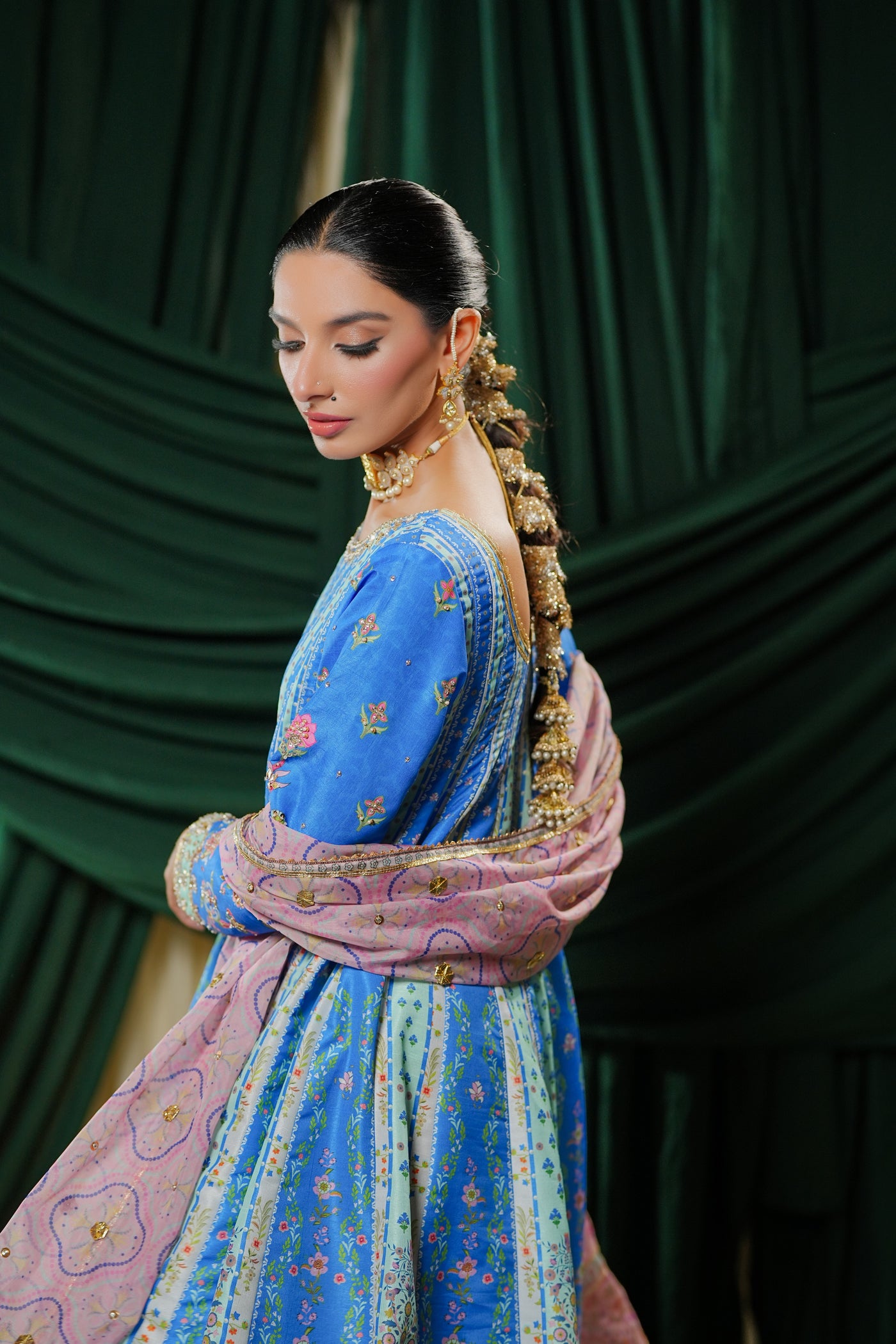 JHOOM — 1